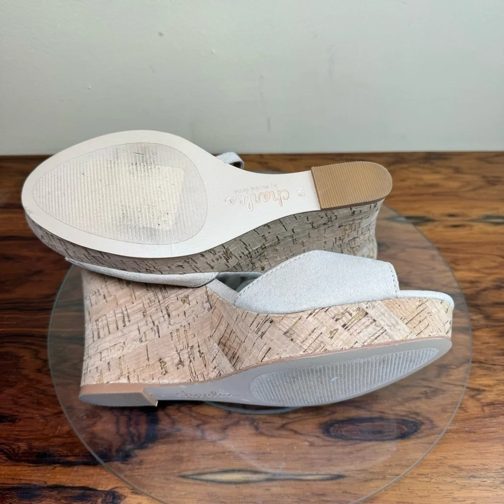 Charles By Charles David Lambert Sandals in Nude